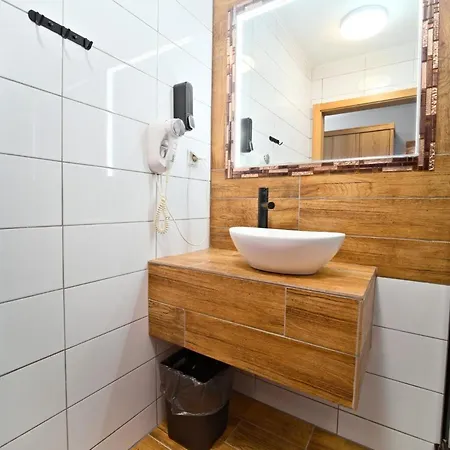 Kompleks Zagron * イステブナ